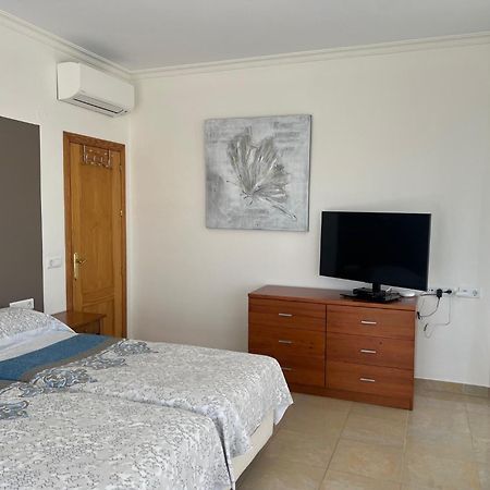 Villa Camakini With Heated Pool And Sea View Arenas  Екстериор снимка