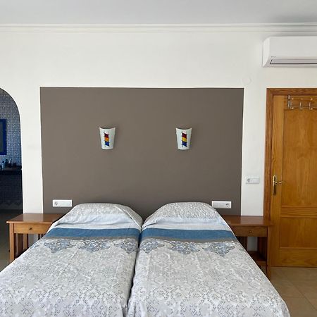 Villa Camakini With Heated Pool And Sea View Arenas  Екстериор снимка