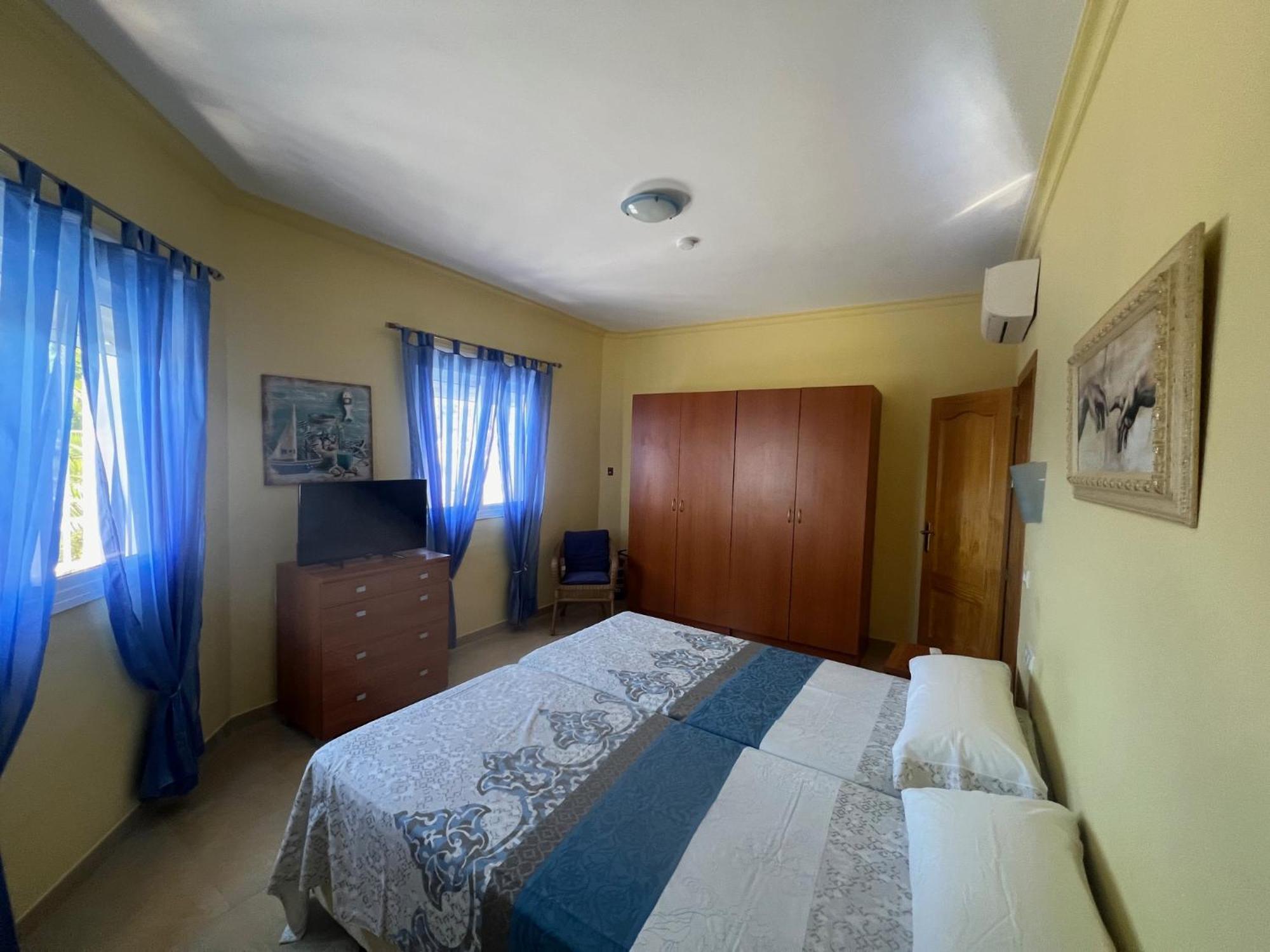 Villa Camakini With Heated Pool And Sea View Arenas  Екстериор снимка