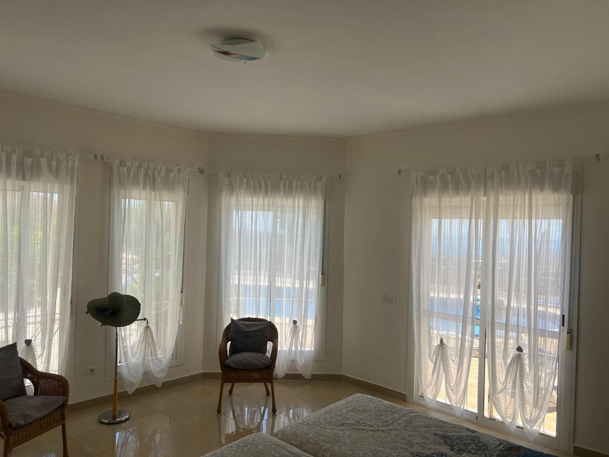 Villa Camakini With Heated Pool And Sea View Arenas  Екстериор снимка