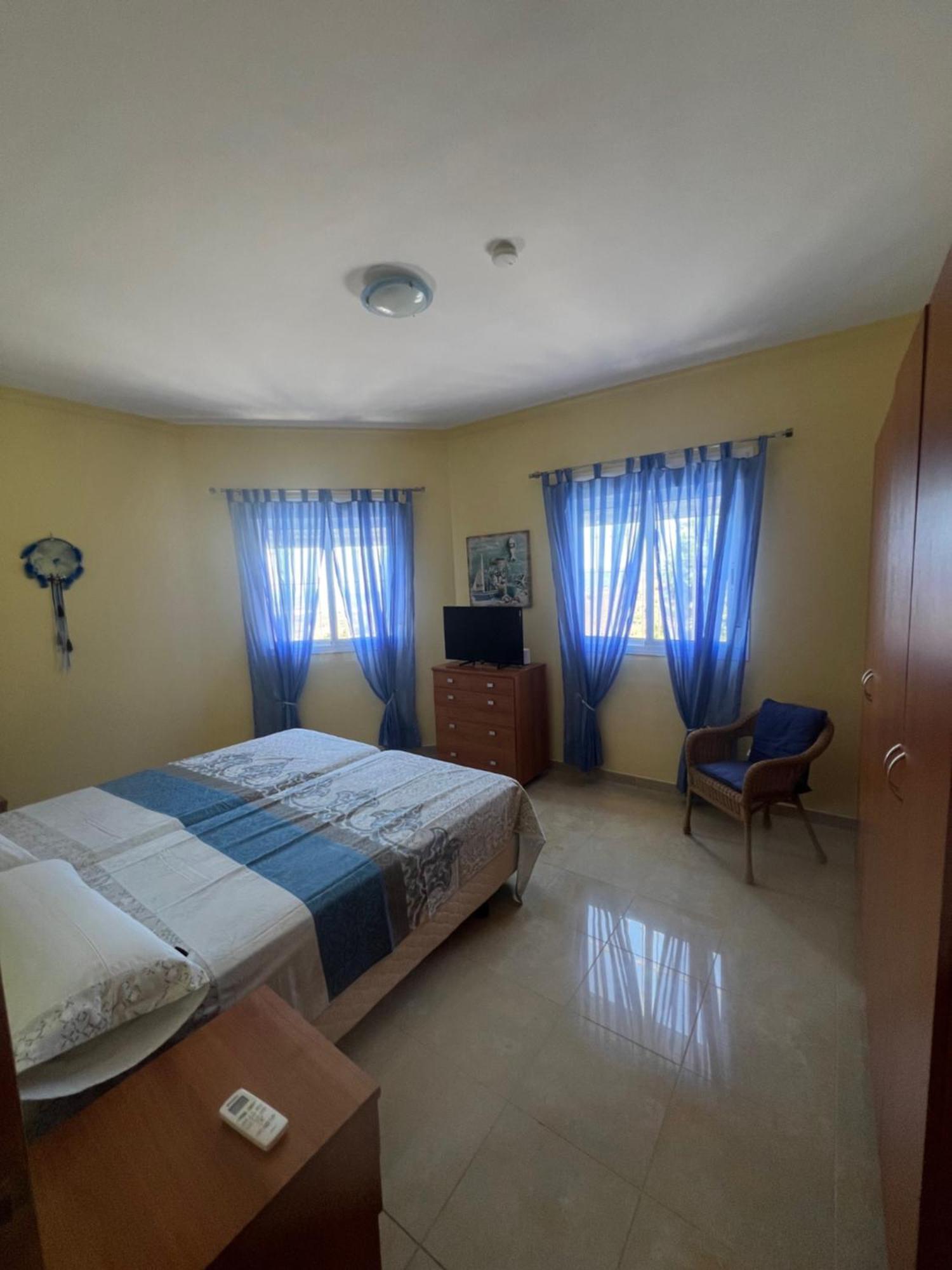 Villa Camakini With Heated Pool And Sea View Arenas  Екстериор снимка
