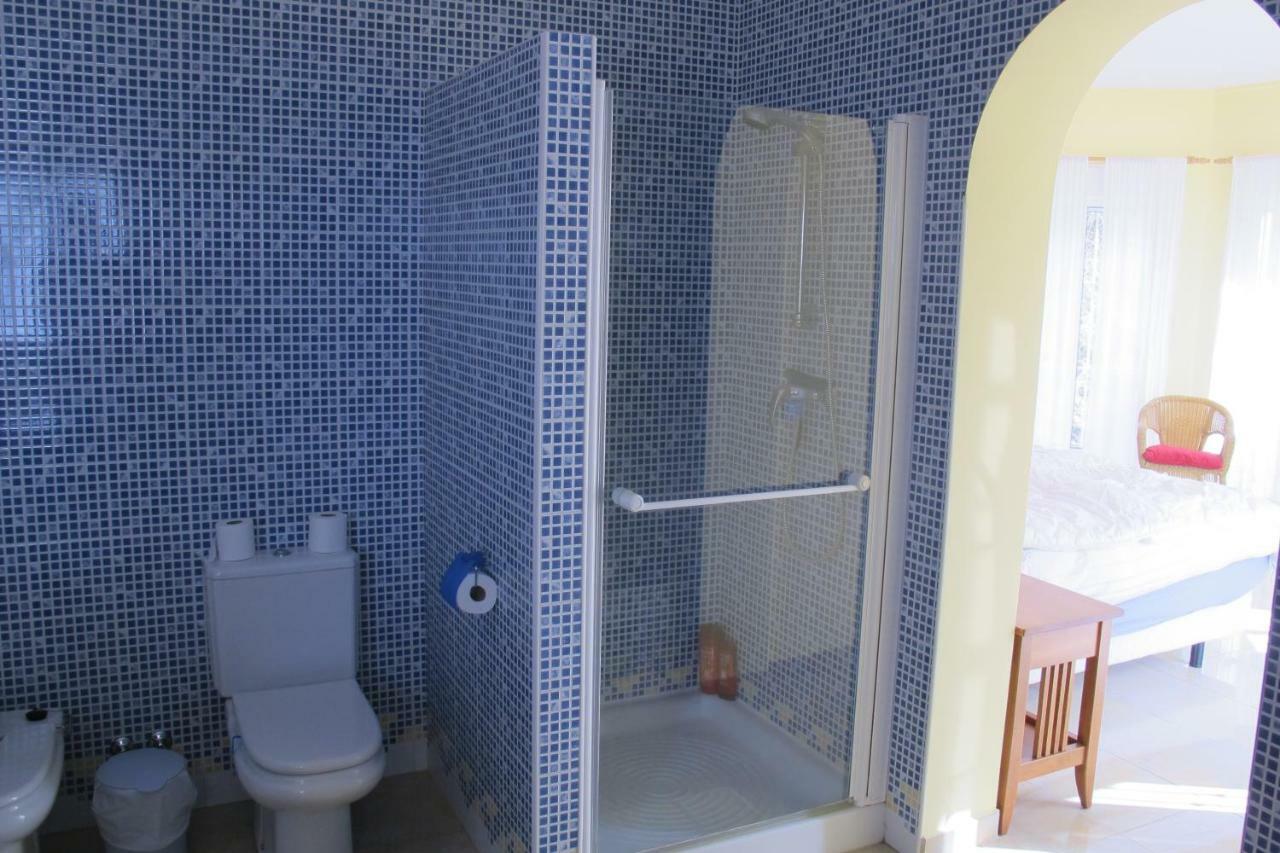 Villa Camakini With Heated Pool And Sea View Arenas  Екстериор снимка