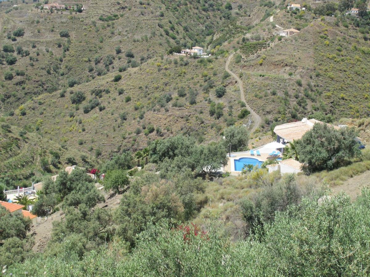 Villa Camakini With Heated Pool And Sea View Arenas  Екстериор снимка